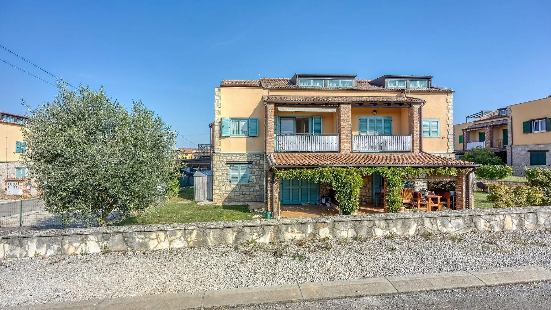 Contacten van Apartment Anita